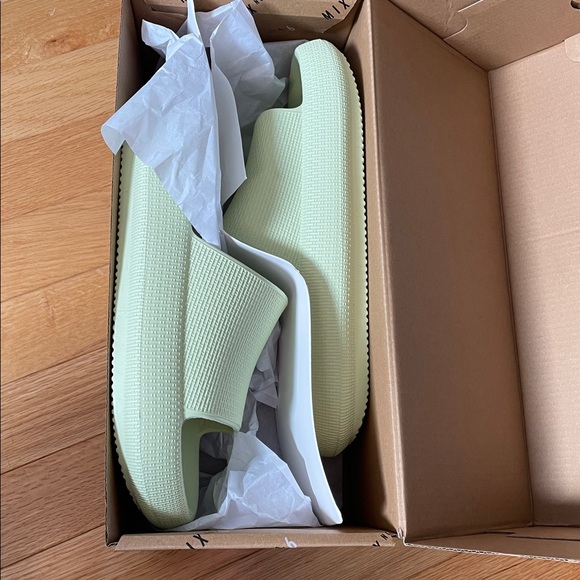NWT Mix No 6 Syma Slide Sandal mellow green size 8M - Picture 4 of 7